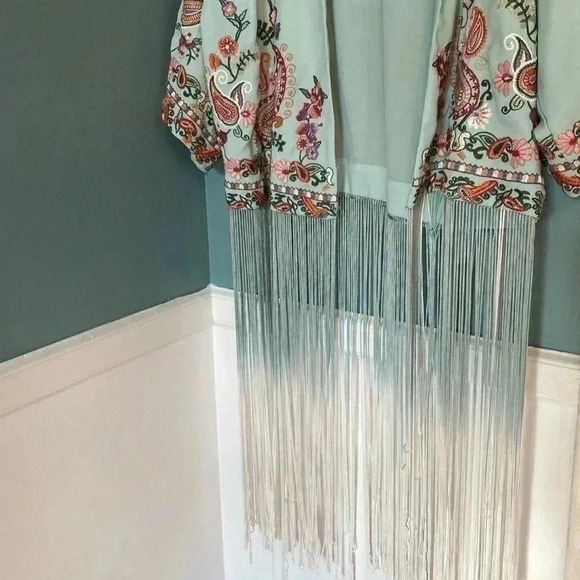 Zara TRF embroidered fringe teal short sleeve vest size s/m - Picture 2 of 8